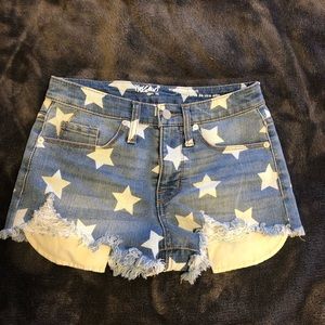 Star printed shorts